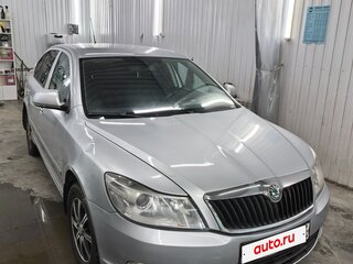 2011 Skoda Octavia II (A5) Рестайлинг, серебристый, 560000 рублей, вид 3