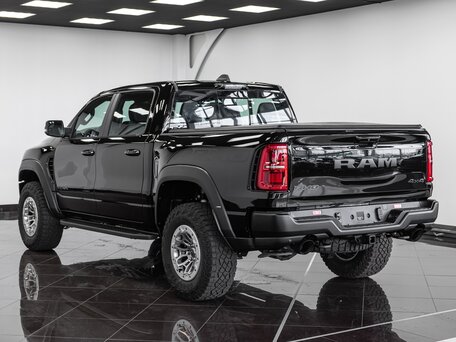 2025 Ram 1500 RHO V Рестайлинг, чёрный, 10790000 рублей, вид 5