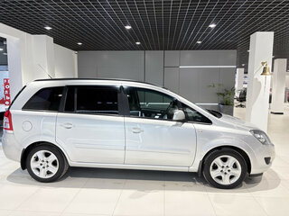 2012 Opel Zafira B Рестайлинг, серый, 828000 рублей, вид 4