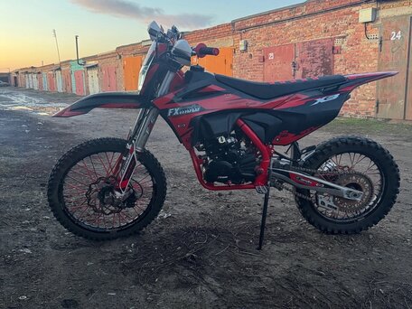 2024 FX moto YX300, красный, 170000 рублей, вид 4