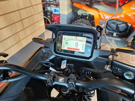2025 Honda NC 750X, красный, 1499900 рублей, вид 5