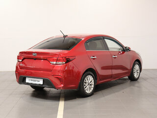 2019 Kia Rio IV, красный, 1079000 рублей, вид 5