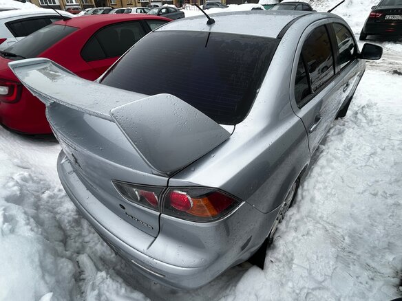2011 Mitsubishi Lancer X Рестайлинг, серебристый, 650000 рублей - вид 6