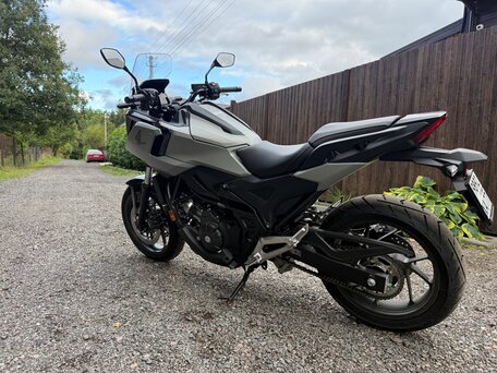 2025 Honda NC 750X, серый, 1230000 рублей, вид 5