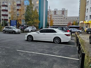 2018 Toyota Crown XIV (S210) Рестайлинг, белый, 3800000 рублей, вид 2