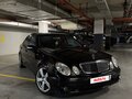 2002 Mercedes-Benz E-Класс 240 III (W211, S211), чёрный, 1200000 рублей - вид 1