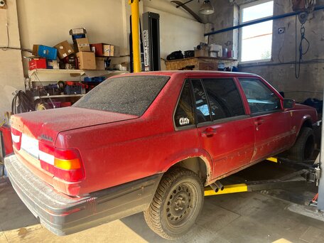 1992 Volvo 940, красный, 250000 рублей, вид 4