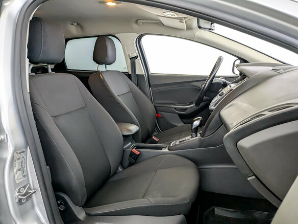 2018 Ford Focus III Рестайлинг, серебристый, 1015000 рублей - вид 22