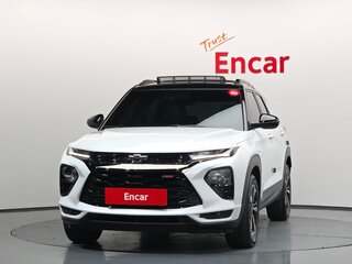 2022 Chevrolet TrailBlazer III, белый, 1673000 рублей, вид 2