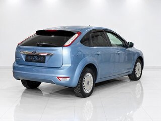 2009 Ford Focus II Рестайлинг, серый, 399000 рублей, вид 4