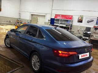 2020 Volkswagen Jetta VII, синий, 1450000 рублей, вид 3