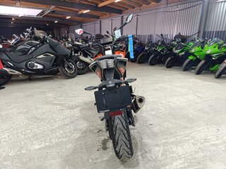 2019 KTM 390 Duke, оранжевый, 450000 рублей, вид 5