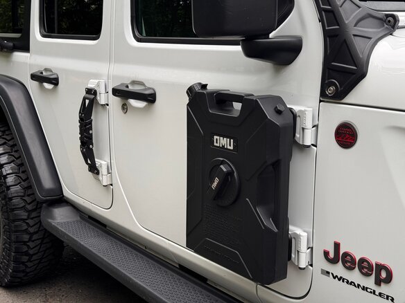 2024 Jeep Wrangler IV (JL) Рестайлинг, белый, 5100000 рублей - вид 16