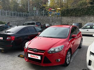 2011 Ford Focus III, красный, 800000 рублей, вид 1