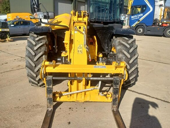 2024 JCB 535-95, золотистый, 13640000 рублей - вид 2