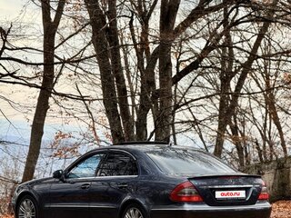 2008 Mercedes-Benz E-Класс 280 III (W211, S211) Рестайлинг, серый, 1500000 рублей, вид 3