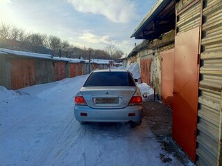 2005 Mitsubishi Lancer IX Рестайлинг, серебристый, 250000 рублей, вид 3