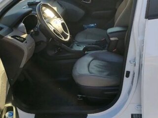 2014 Hyundai ix35 I Рестайлинг, белый, 1800000 рублей, вид 4