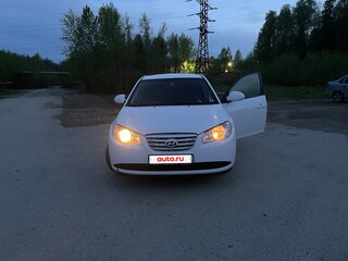 2010 Hyundai Elantra IV (HD), белый, 740000 рублей, вид 2