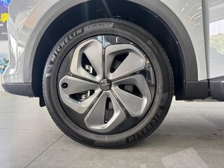 2026 Exeed RX (Yaoguang), серебристый, 3465000 рублей, вид 5