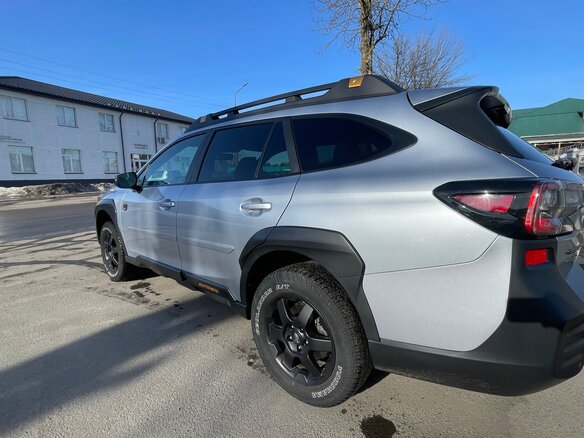 2023 Subaru Outback Wilderness VI, серебристый, 2850000 рублей - вид 6