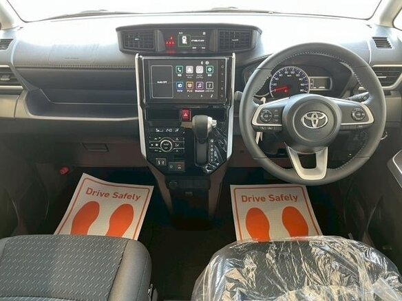 2023 Toyota Roomy I Рестайлинг, чёрный, 750001 рублей - вид 9