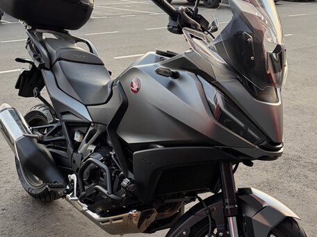 2023 Honda NT1100, серый, 1650000 рублей, вид 1
