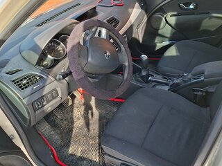 2010 Renault Fluence I, бежевый, 550000 рублей, вид 4