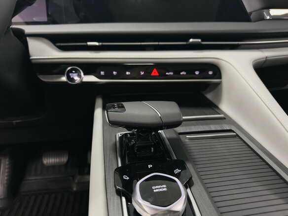 2026 Changan CS75 Plus IV, серебристый, 4299900 рублей - вид 28