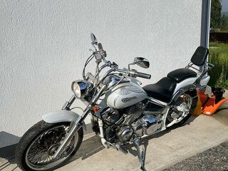 2004 Yamaha XVS400 Drag Star, белый, 400000 рублей, вид 1