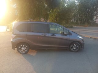 2014 Honda Freed I Рестайлинг, серый, 1080000 рублей, вид 2