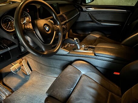 2010 BMW X6 35i 6-speed I (E71), белый, 1850000 рублей, вид 5