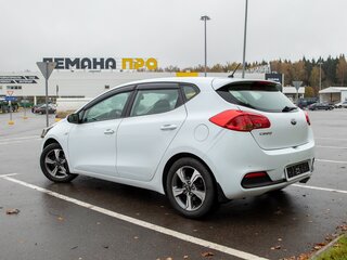 2014 Kia Ceed II, белый, 1220000 рублей, вид 3
