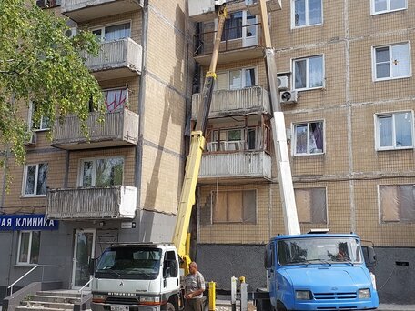 2004 ЗИЛ 5301, голубой, 3500000 рублей, вид 3