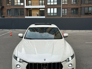2017 Maserati Levante Diesel I, белый, 3580000 рублей, вид 3