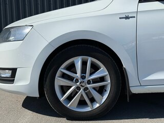 2018 Skoda Rapid I Рестайлинг, белый, 1369000 рублей, вид 5
