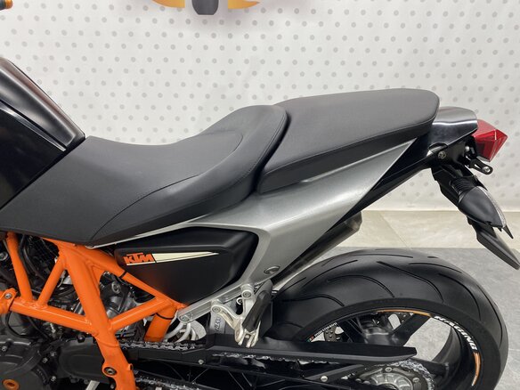 2012 KTM 690 Duke, чёрный, 435000 рублей - вид 7