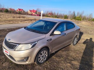 2012 Kia Rio III, бежевый, 410000 рублей, вид 2