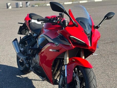 2025 QJMotor SRK 600 RC, красный, 620000 рублей, вид 1