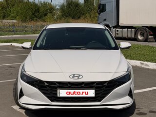 2021 Hyundai Elantra VII (CN7), белый, 1920000 рублей, вид 3