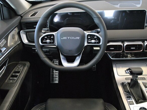 2026 Jetour X70+ I Рестайлинг, чёрный, 3099000 рублей - вид 11