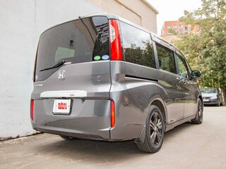 2016 Honda Stepwgn V, серый, 1890000 рублей, вид 5
