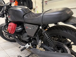 Moto Guzzi V 7 III