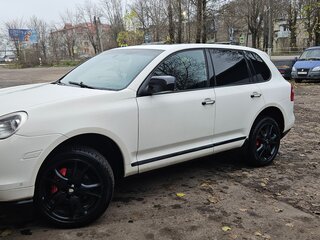 2007 Porsche Cayenne I Рестайлинг (957), белый, 1150000 рублей, вид 1