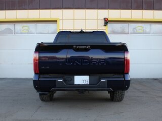 2022 Toyota Tundra CrewMax III, синий, 8295000 рублей, вид 5