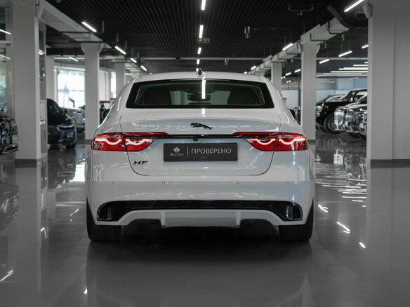 2021 Jaguar XF, белый - вид 5