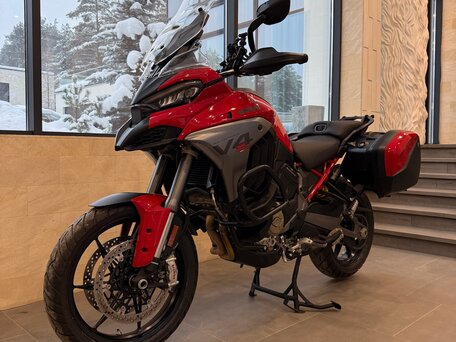 2025 Ducati Multistrada V4, красный, 3220000 рублей, вид 3