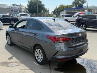 2022 Hyundai Solaris II Рестайлинг, серый, 1650000 рублей, вид 5