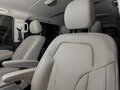 2024 Mercedes-Benz V-Класс 300 d длинный III (W447) Рестайлинг 2, чёрный - вид 11
