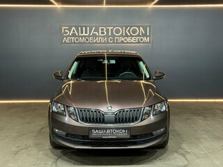 2019 Skoda Octavia III (A7) Рестайлинг, коричневый, 1620000 рублей, вид 3